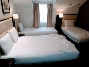 QUAD * EN - SUITE