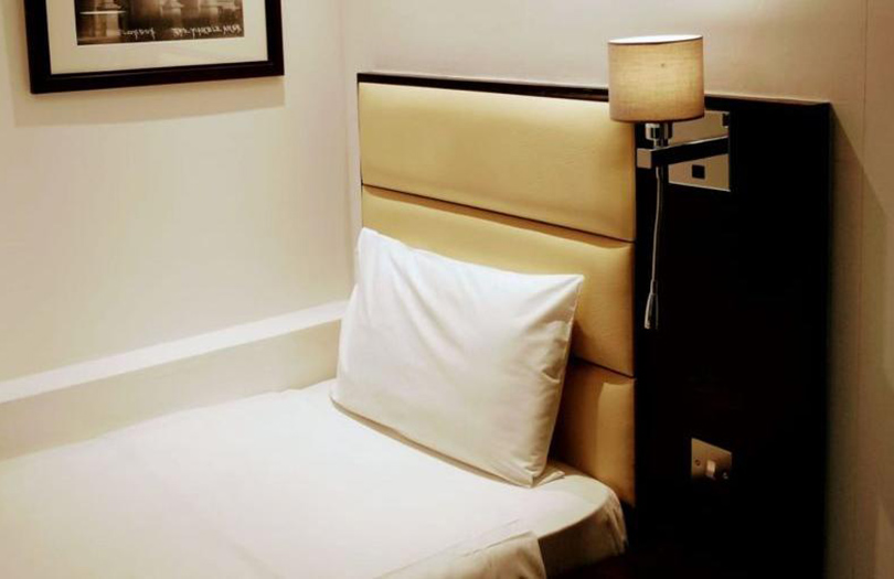 Single-en-suite room of the Edward Hotel Paddington London